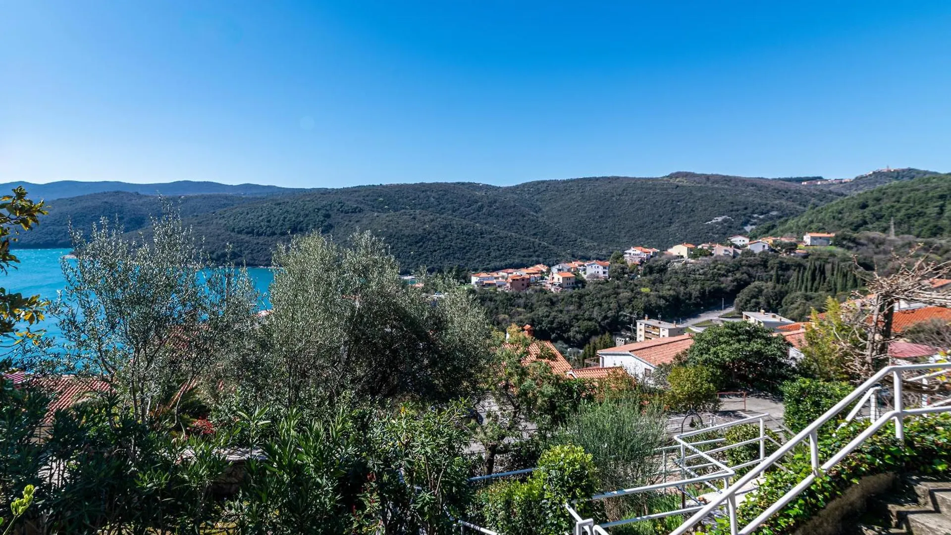 Apartments With A Parking Space Rabac, Labin - 7622 Croatia