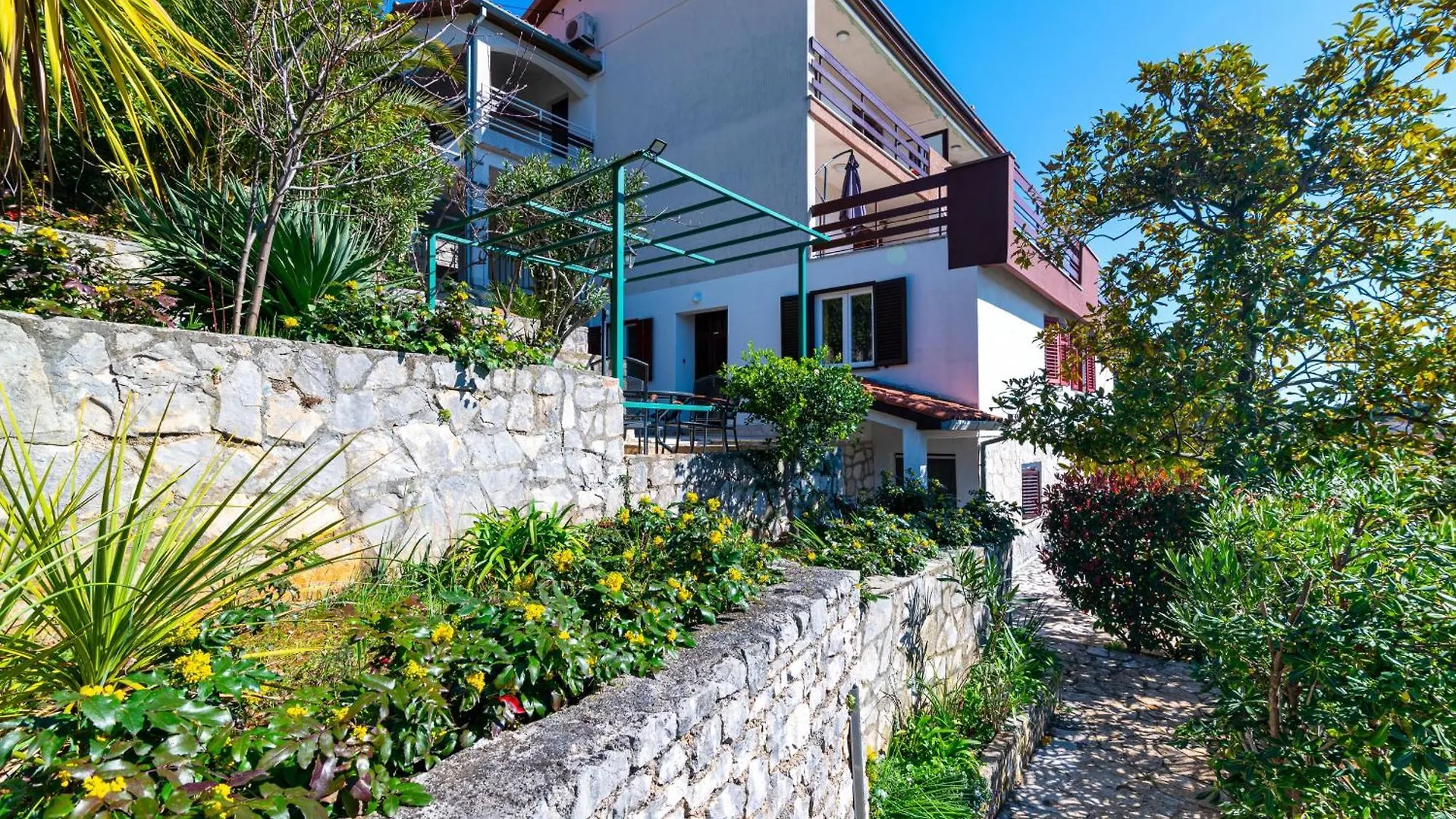 Apartments With A Parking Space Rabac, Labin - 7622 Chorvatsko